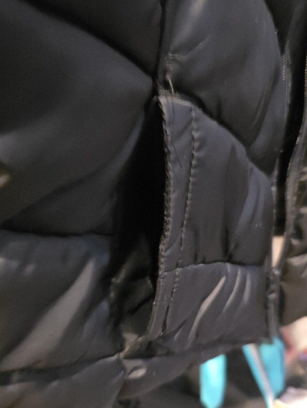 SO Black Quilted Packable Puffer Vest - Picture 6 of 8